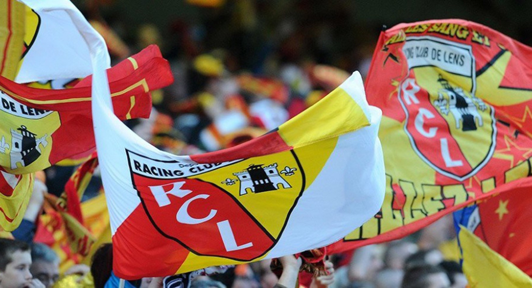 {TRADITION} Le Racing Club de Lens, c'est mythique ! Ça drache en Nord